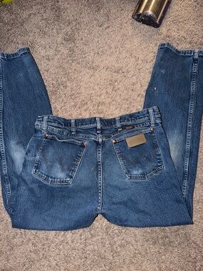 Wrangler Men's Dark Blue Straight Leg Jeans